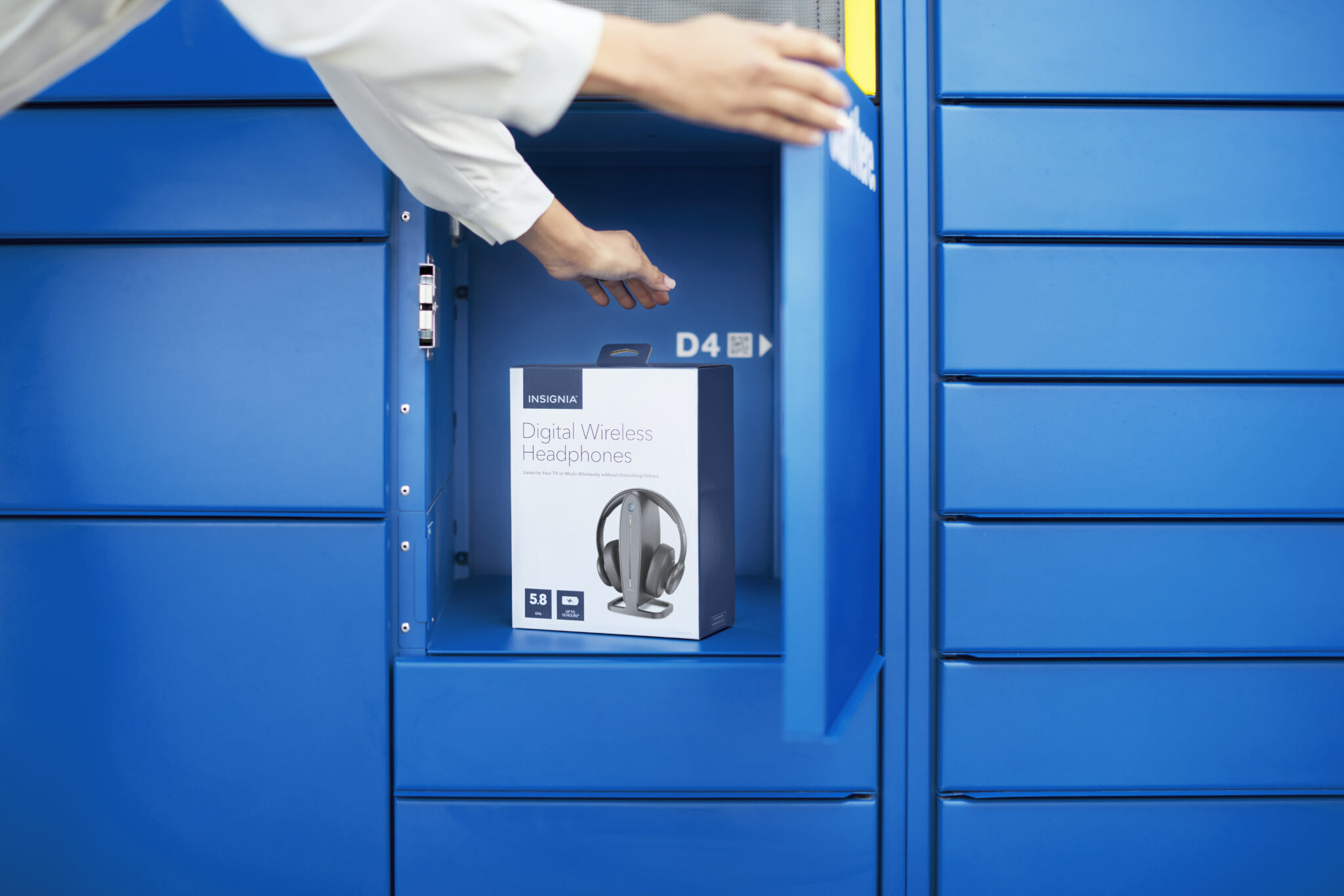 Smart Locker Solutions | Luxer One Products