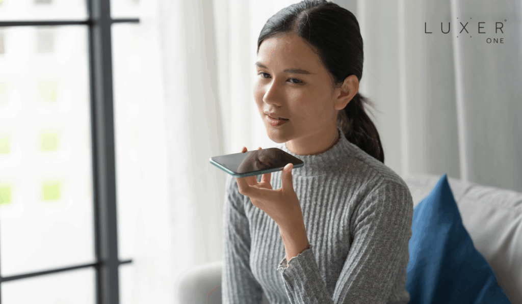 Resident speaking on phone with support representative